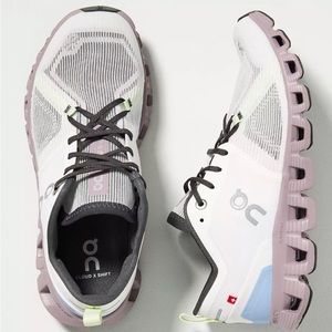 On cloud womens running shoes
